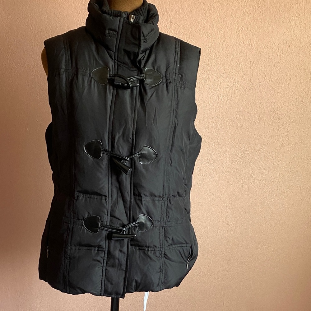 Charter Club Dark Vest with Toggle Closures